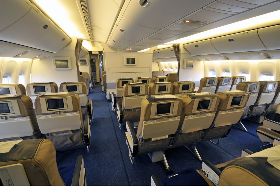 Салон императорского класса Boeing 777 «Трансаэро»