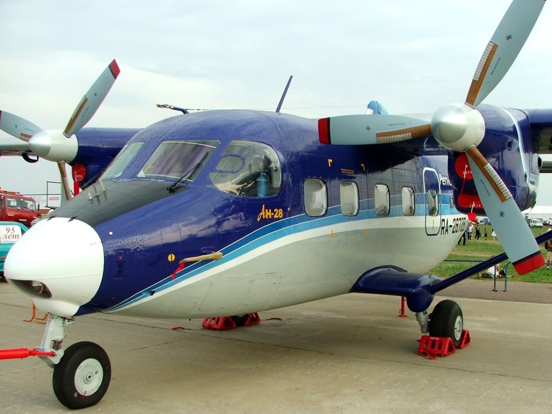 Ан-28 Region Avia, Жуковский (Раменское), вид сзади-сбоку.